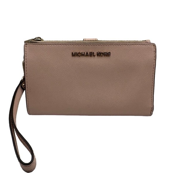 MICHAEL KORS Pink Blush Wallet w/ Phone Holder - Picture 1 of 12